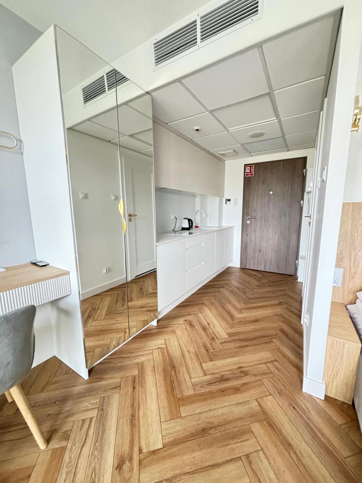 Leilighet 24h Pileckiego Warszawa